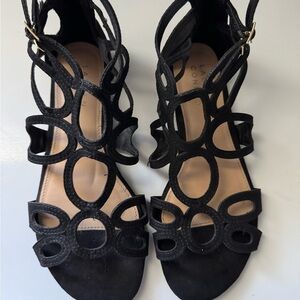 LC Lauren Conrad Black Cutout Sandals